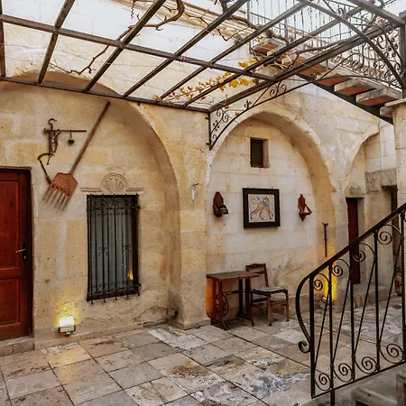 Hanzade Cappadocia 4* غوريمِيه
