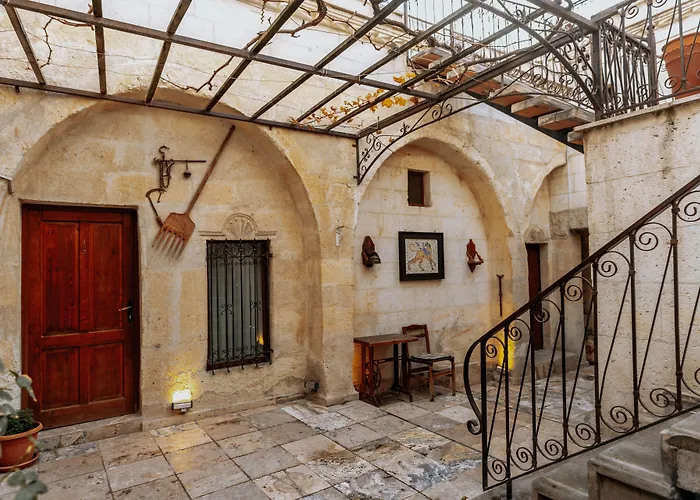 Hanzade Cappadocia 2* ギョレメ